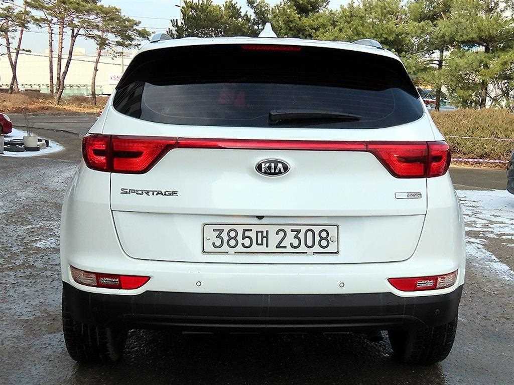 KIA Sportage - Vista 4