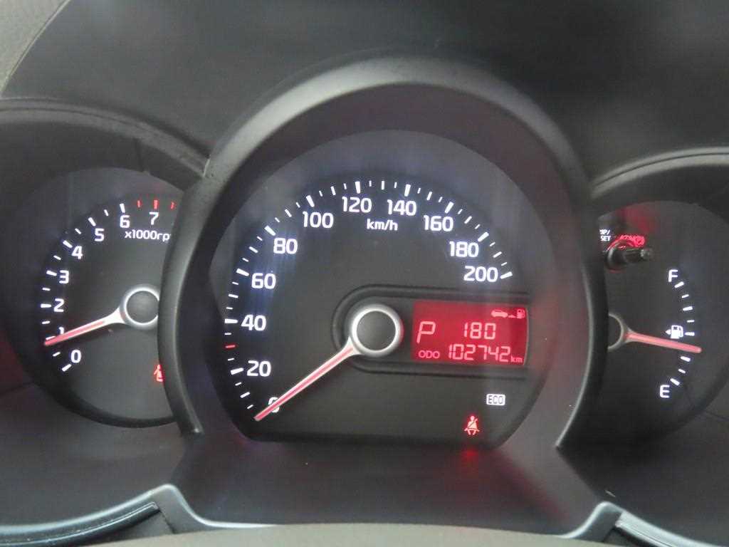 KIA Morning - Vista 8