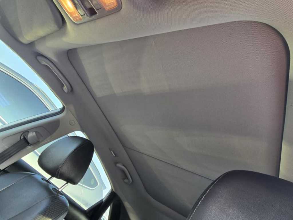 HYUNDAI i30 - Vista 12