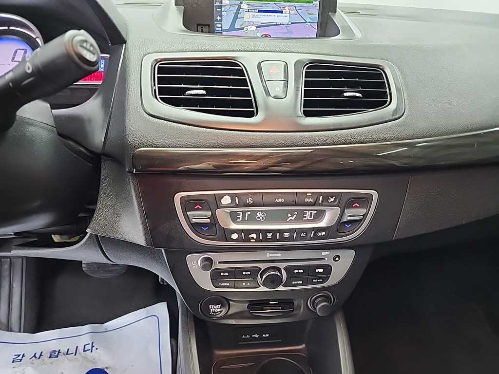 SAMSUNG SM3 - Vista 10