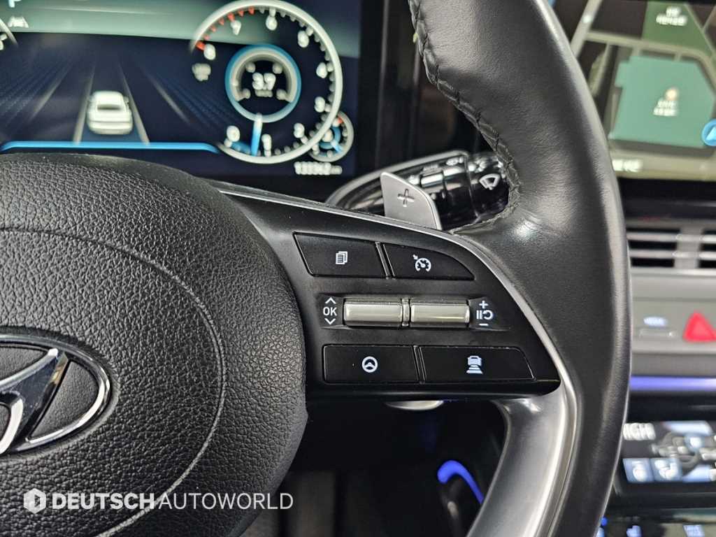 HYUNDAI Grandeur - Vista 7