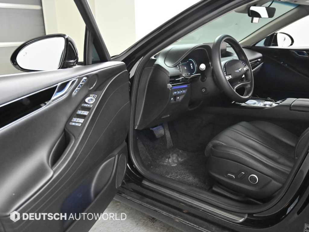 Genesis G80 - Vista 11