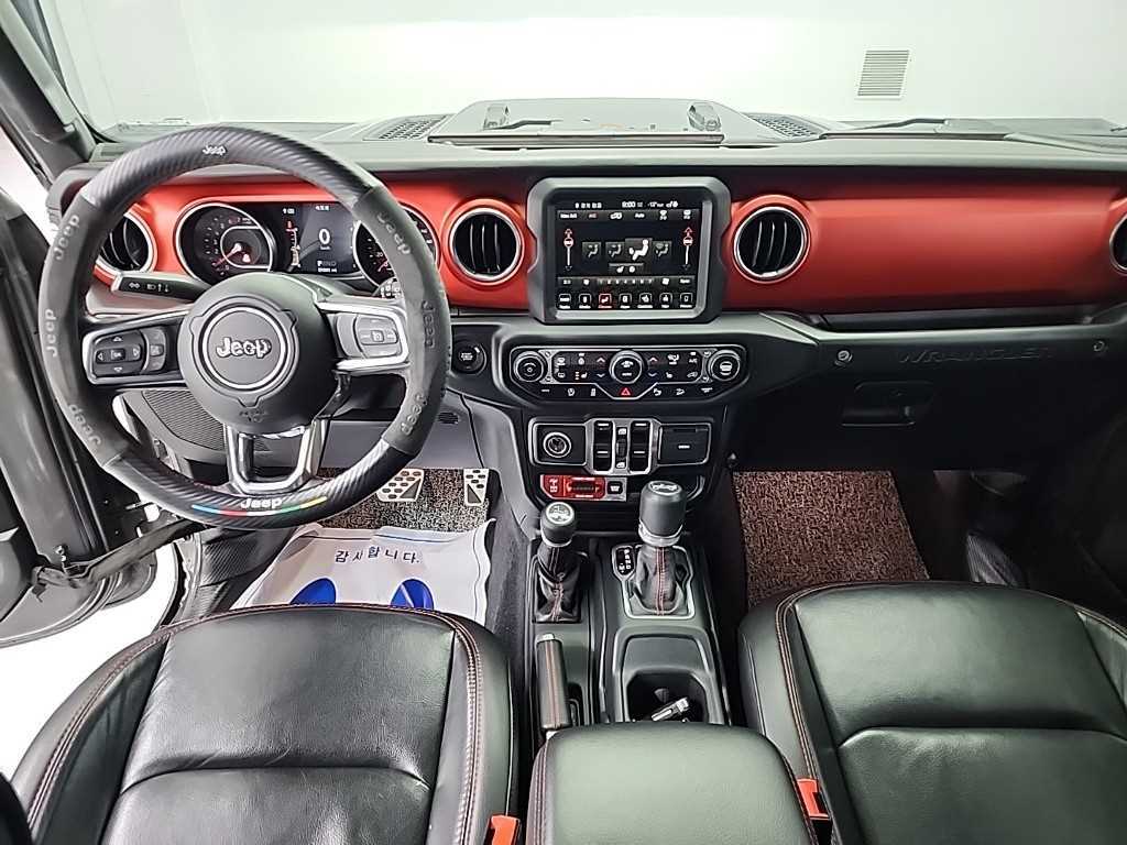 Jeep Wrangler - Vista 7