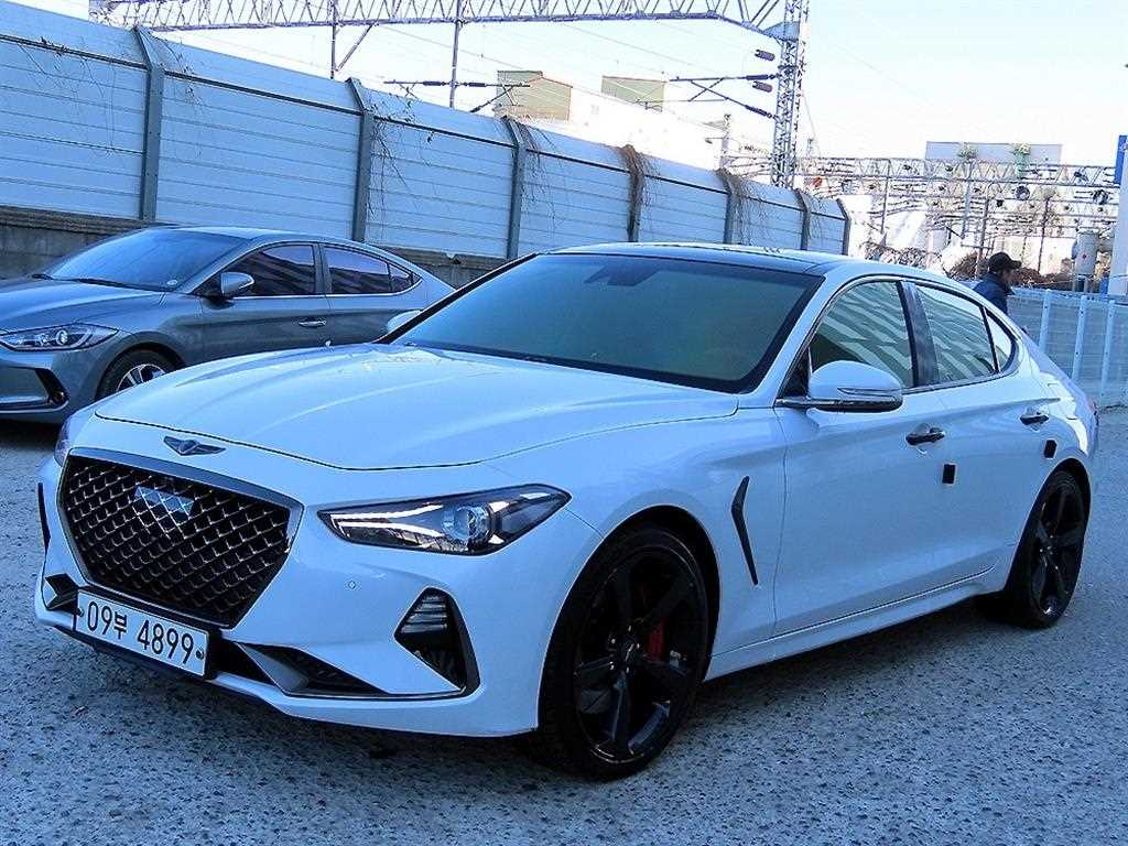 Genesis G70 - Vista 2