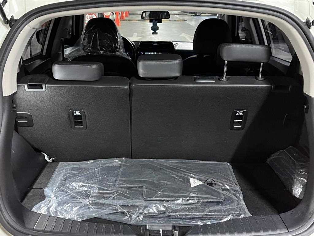 Ssangyong Tivoli - Vista 6