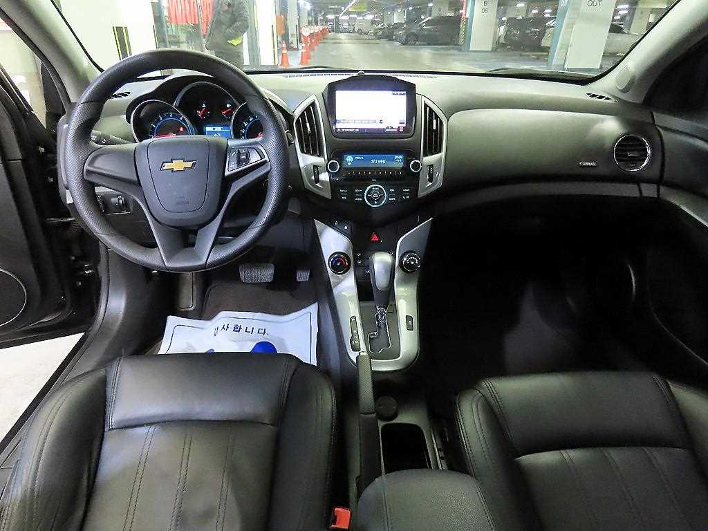 Chevrolet Cruise - Vista 10