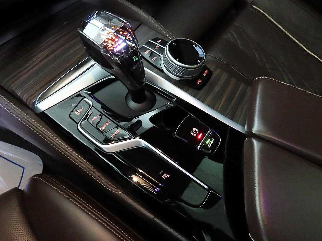 BMW 5 Series - Vista 12