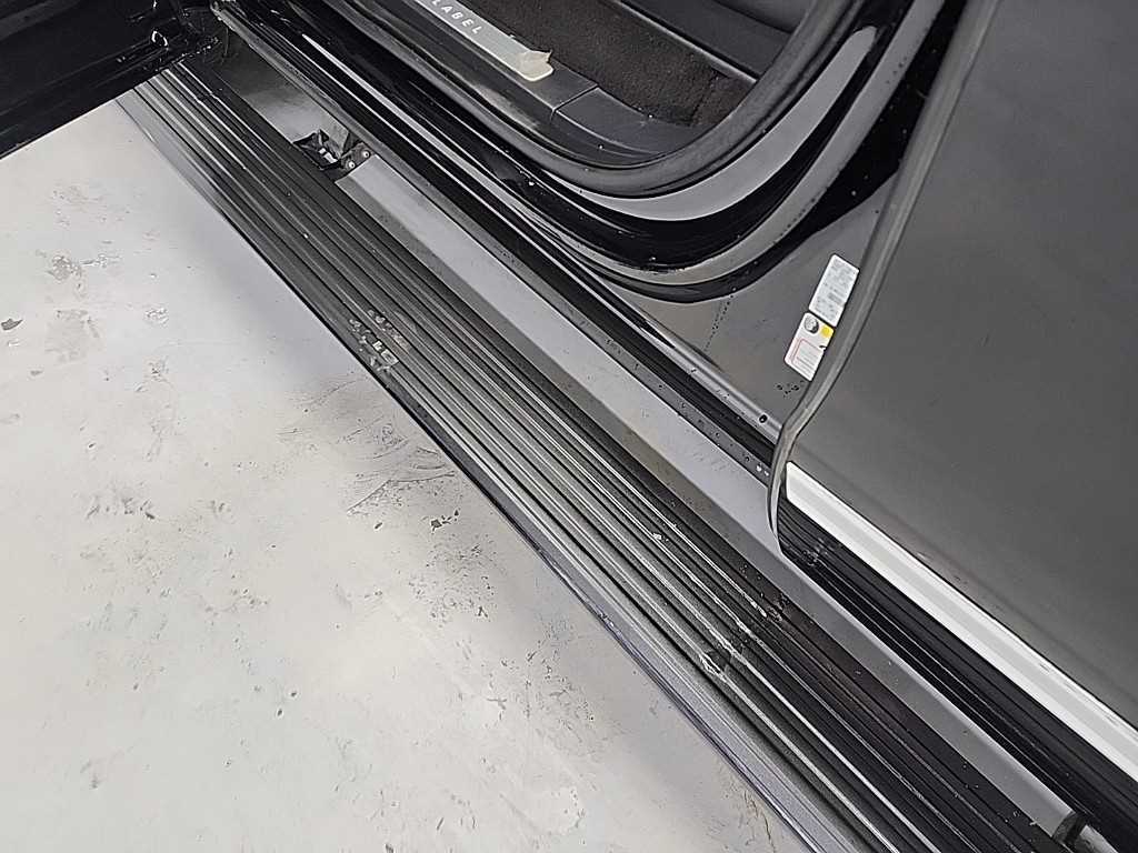 Lincoln Navigator 2023 Negro - Importación desde Corea - HF Imports Iquique - Foto 15