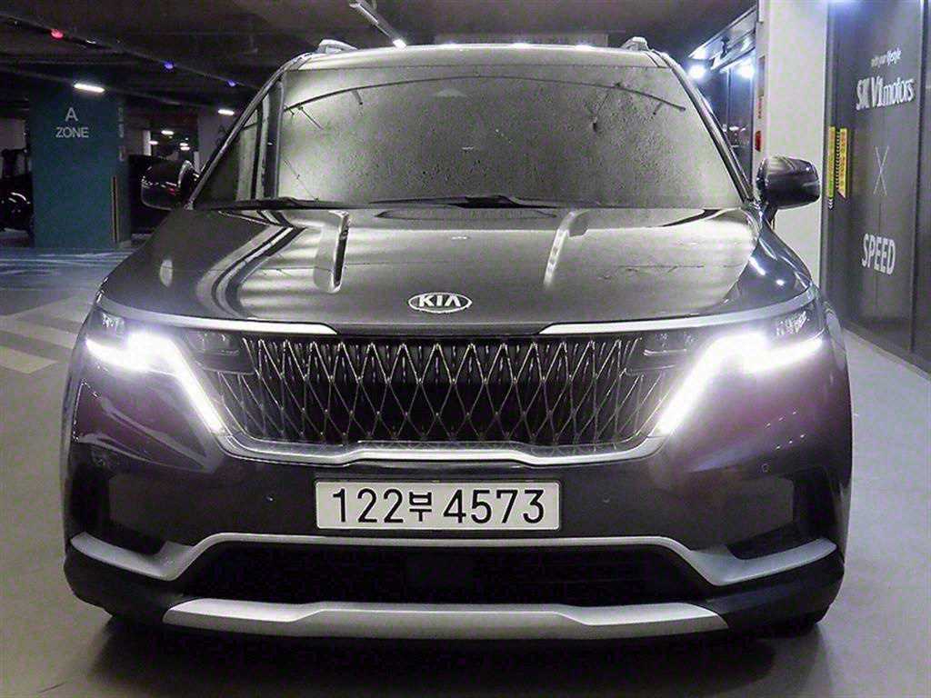 KIA Carnival - Vista 2