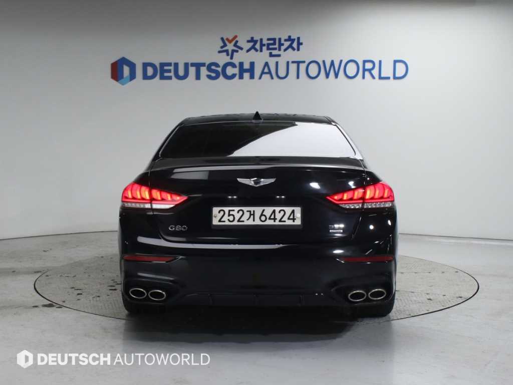 Genesis G80 - Vista 4