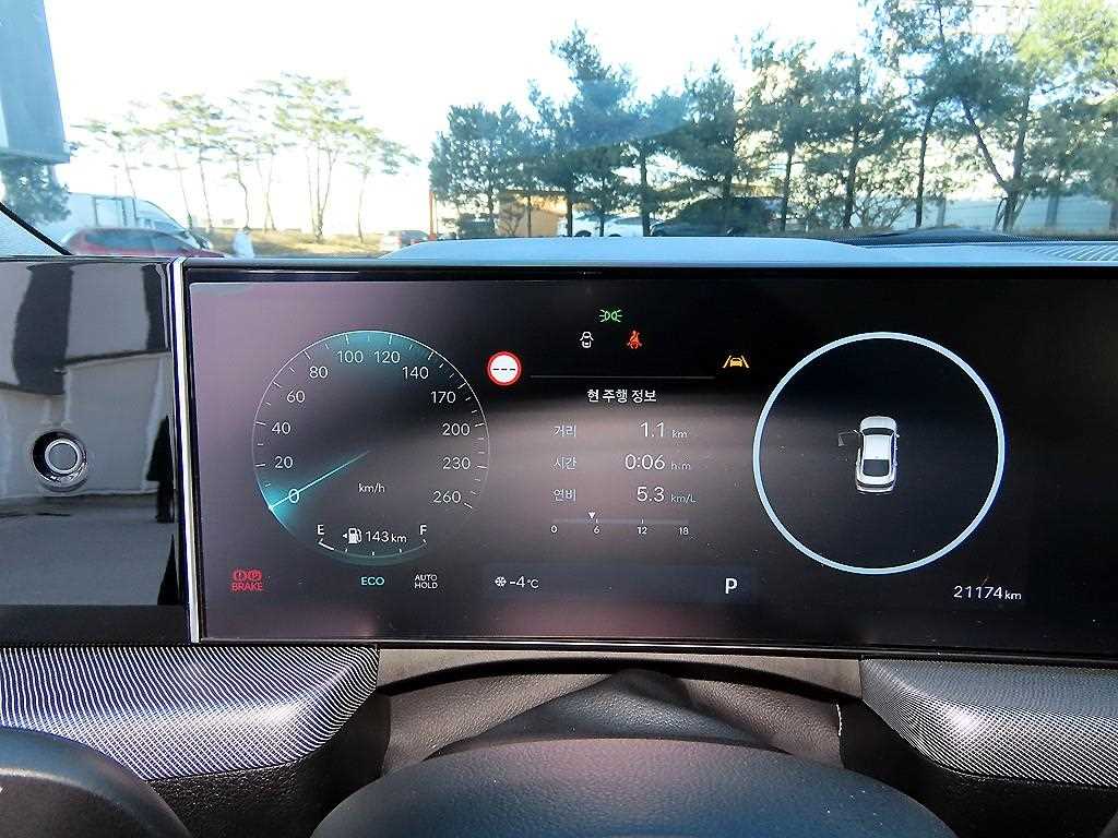 HYUNDAI Sonata - Vista 9