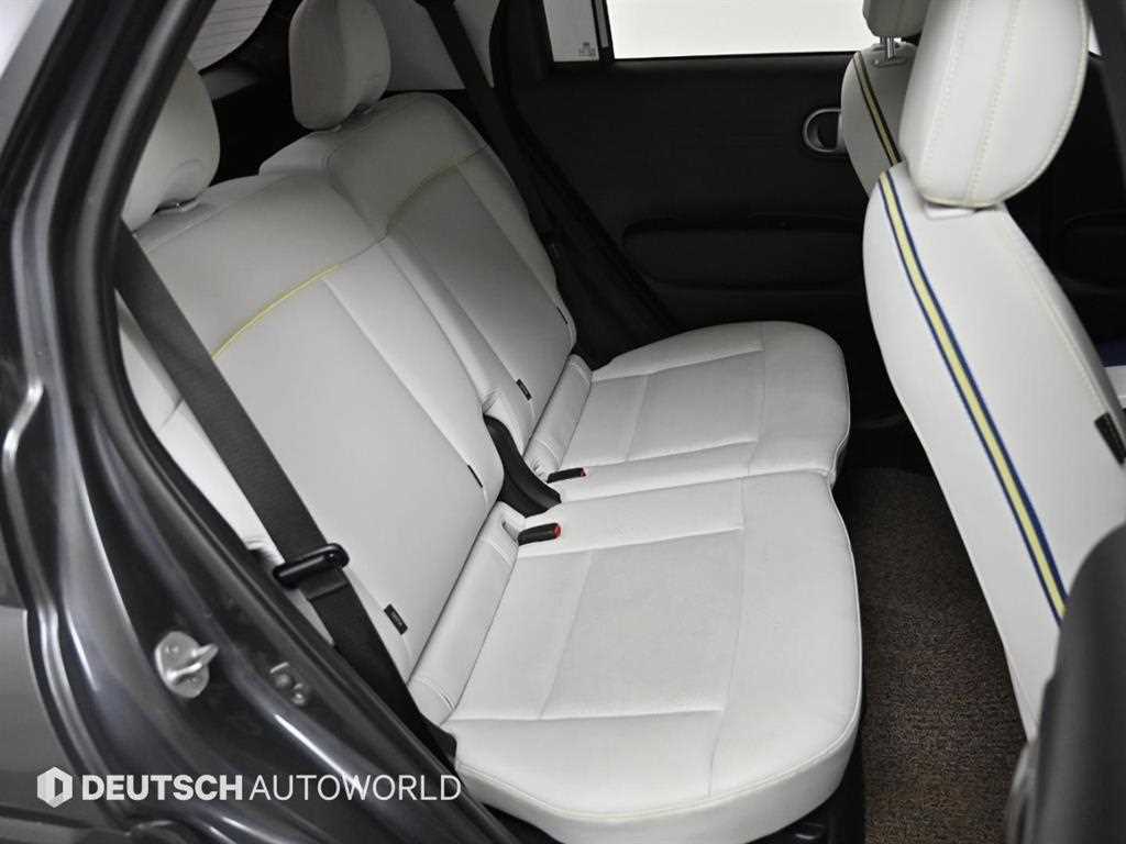 HYUNDAI Casper - Vista 12