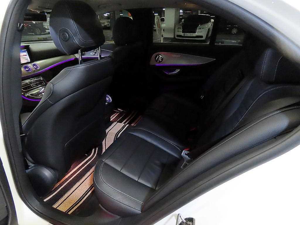 Mercedes Benz E class - Vista 7