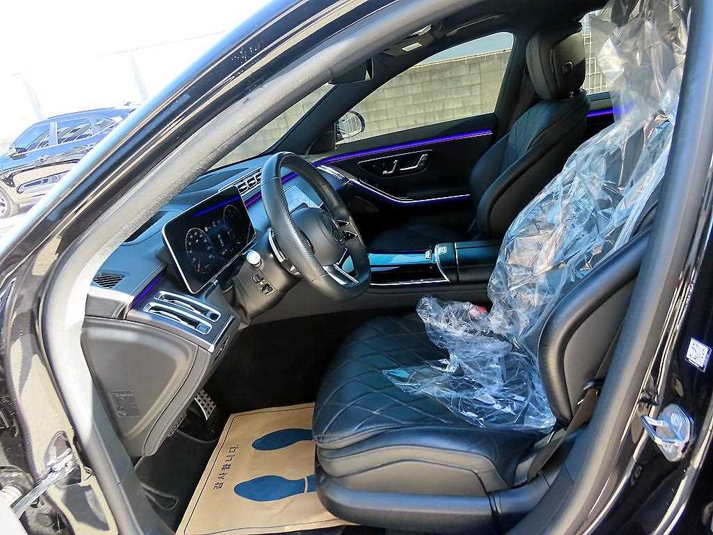 Mercedes Benz S Class - Vista 5