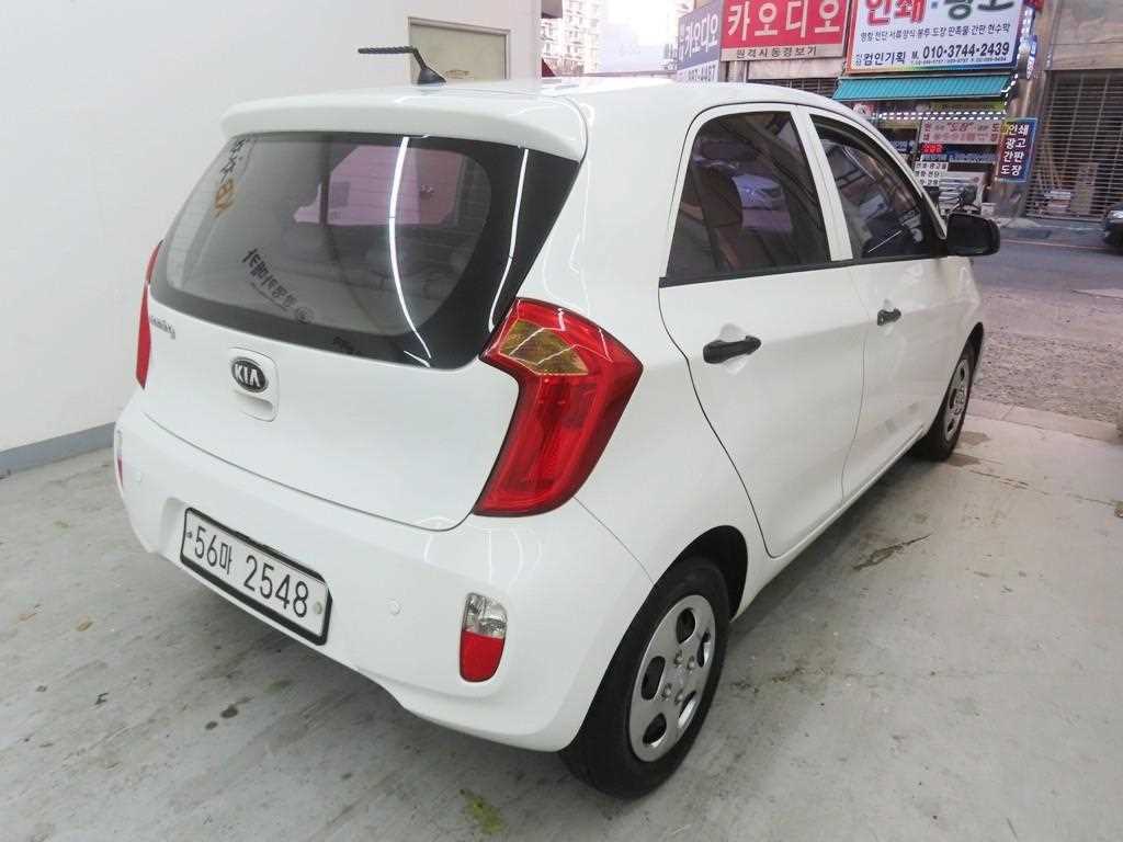 KIA Morning - Vista 3