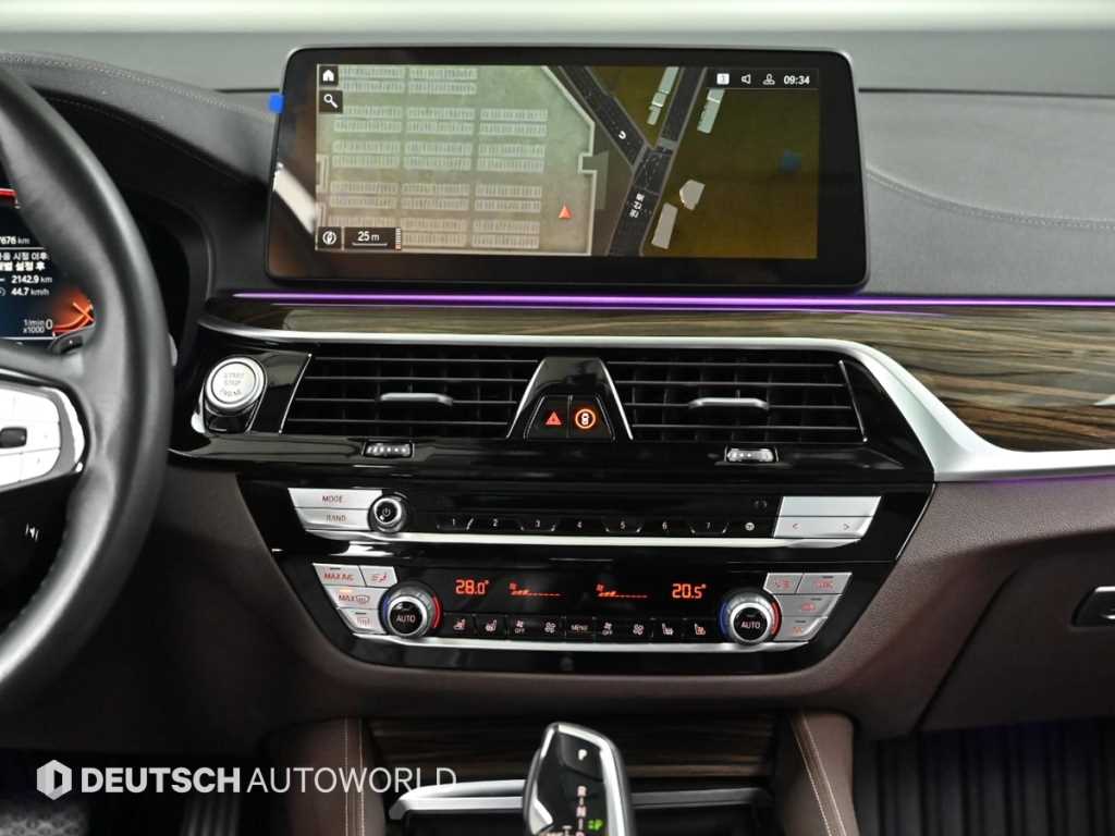 BMW 5 Series 2022 Blanco - Importación desde Corea - HF Imports Iquique - Foto 14