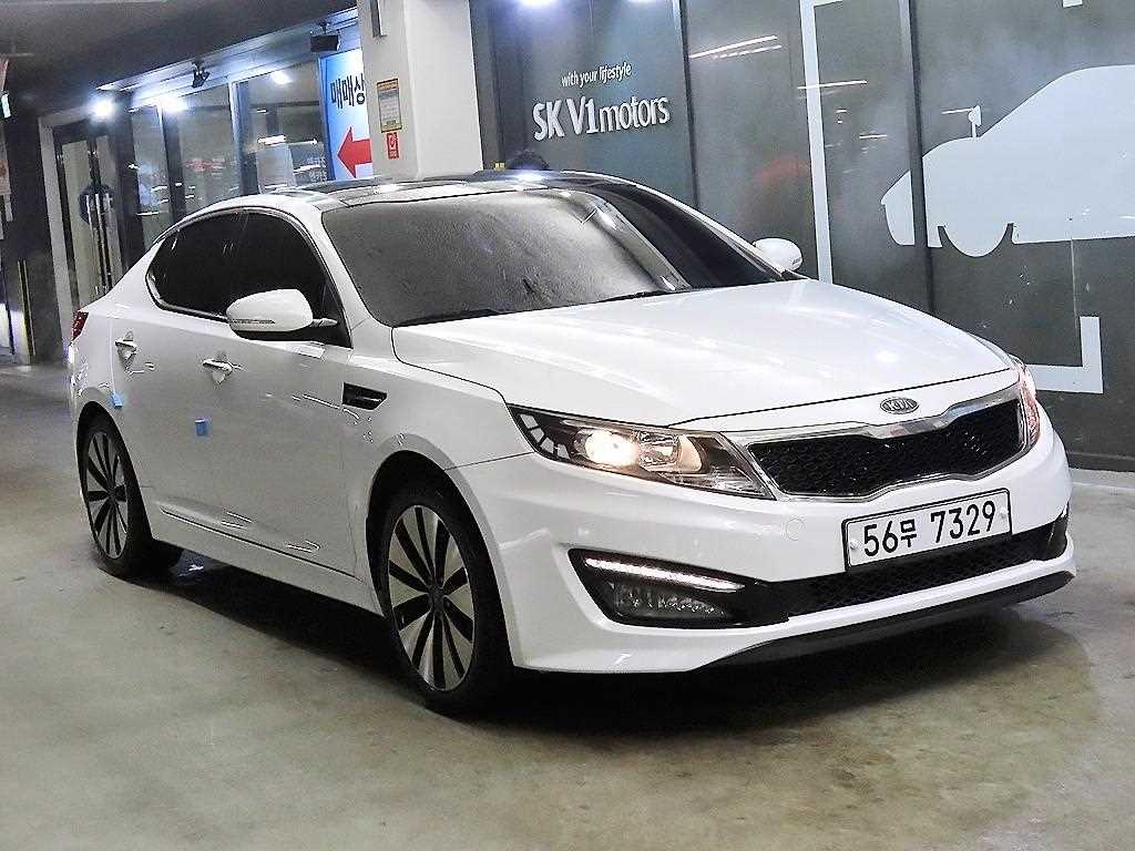 KIA K5 2012 Blanco - Importación desde Corea - HF Imports Iquique - Foto 1