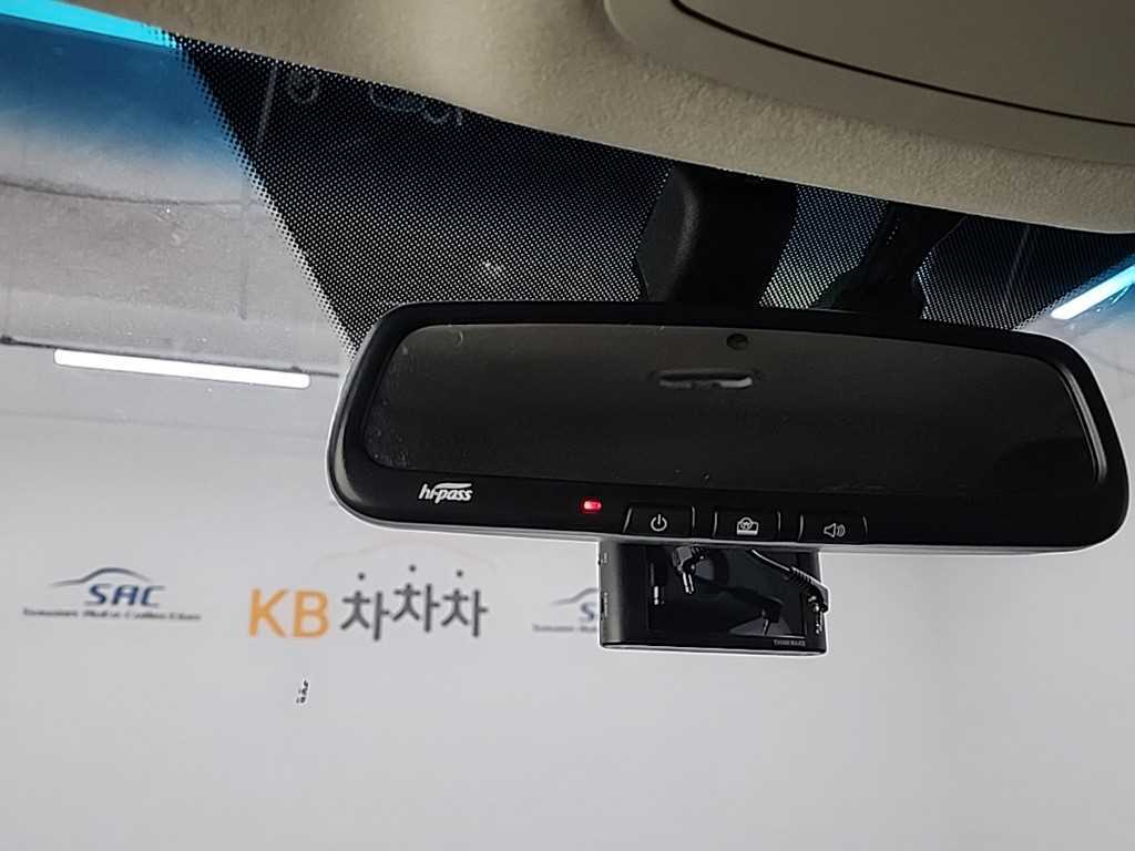 Ssangyong Tivoli 2020 Blanco - Importación desde Corea - HF Imports Iquique - Foto 15