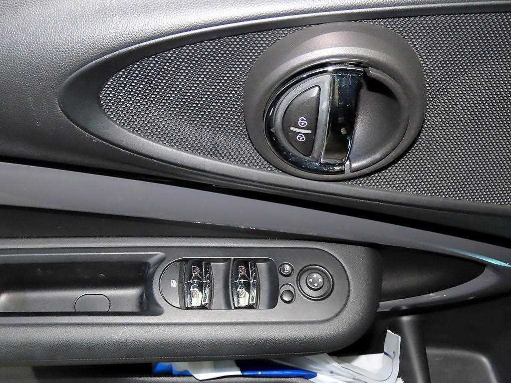 Mini Clubman 2018 Café - Importación desde Corea - HF Imports Iquique - Foto 14