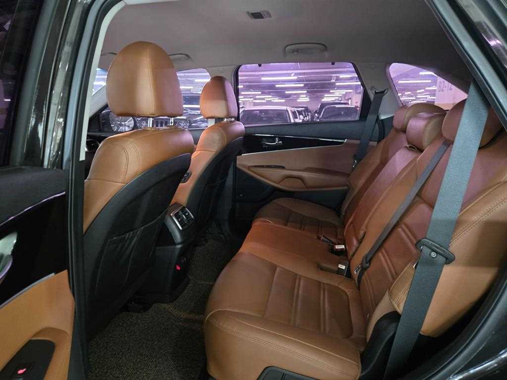 KIA Sorento 2018 Café - Importación desde Corea - HF Imports Iquique - Foto 16