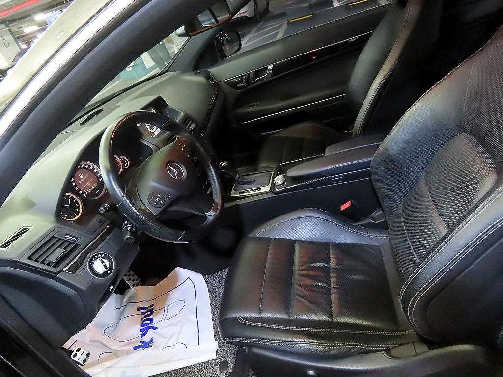 Mercedes Benz E class - Vista 6