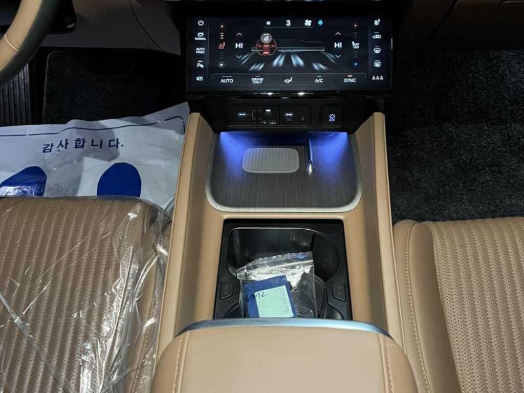 HYUNDAI Grandeur - Vista 10