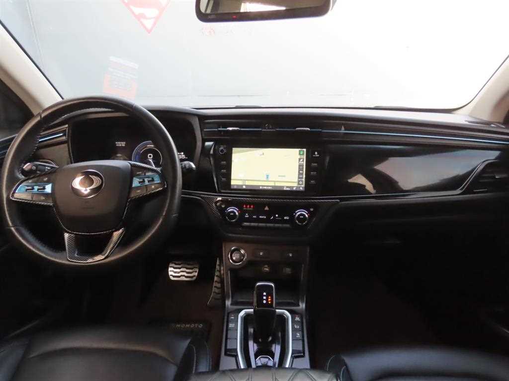 Ssangyong Korando - Vista 6