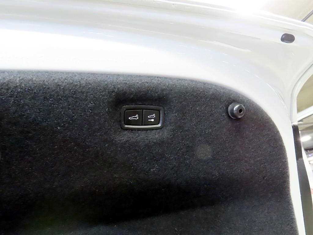 Porsche Taycan 2020 - Importación desde Corea - HF Imports Iquique - Foto 17