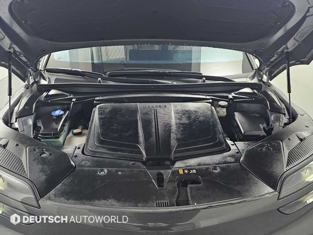 Genesis GV60 - Vista 6