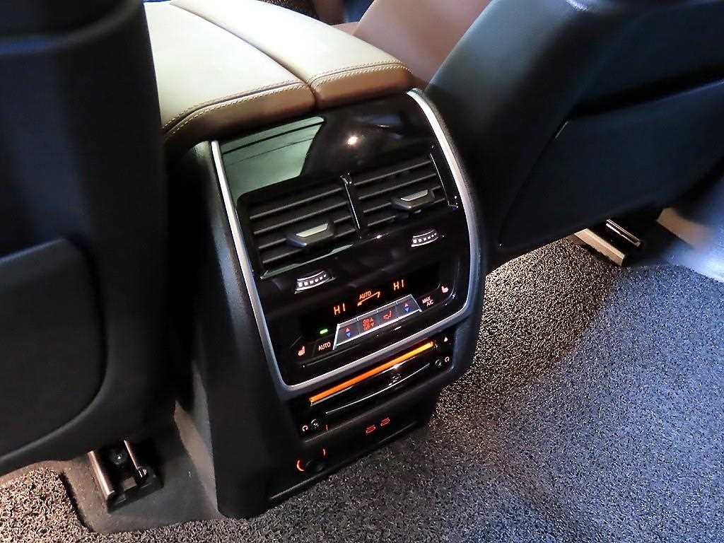 BMW X7 2021 Negro - Importación desde Corea - HF Imports Iquique - Foto 14