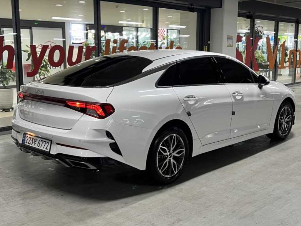 KIA K5 - Vista 4