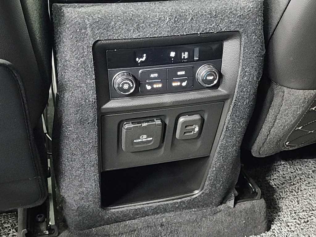 Chevrolet Travers 2021 Blanco - Importación desde Corea - HF Imports Iquique - Foto 13