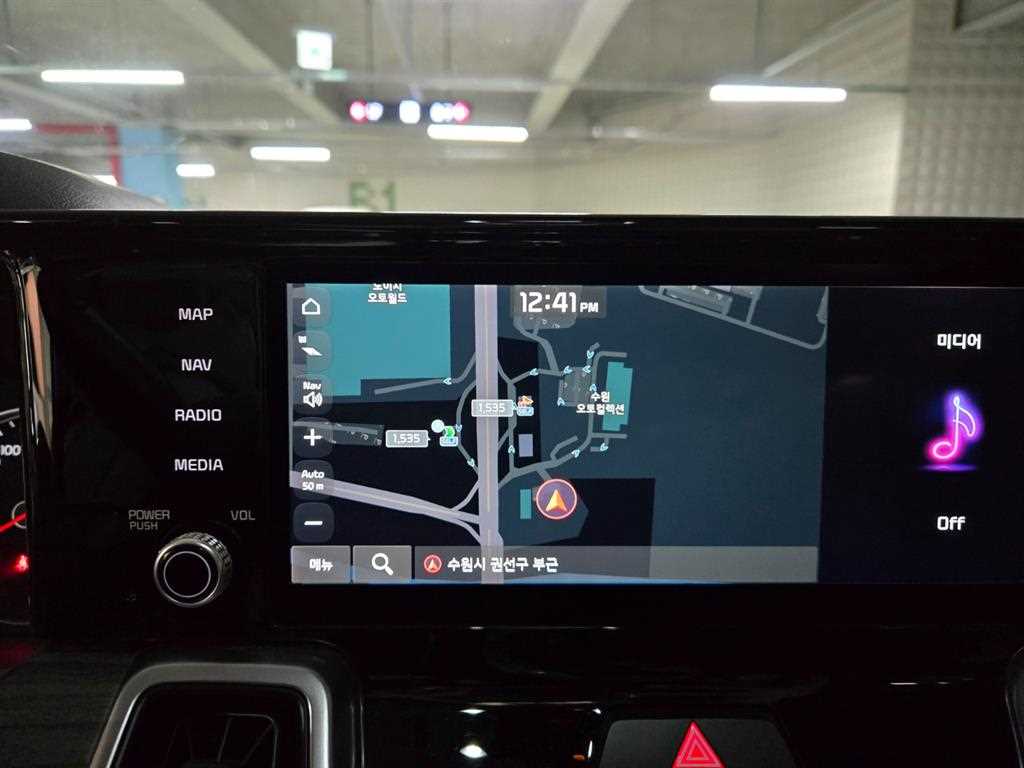 KIA Sorento - Vista 11