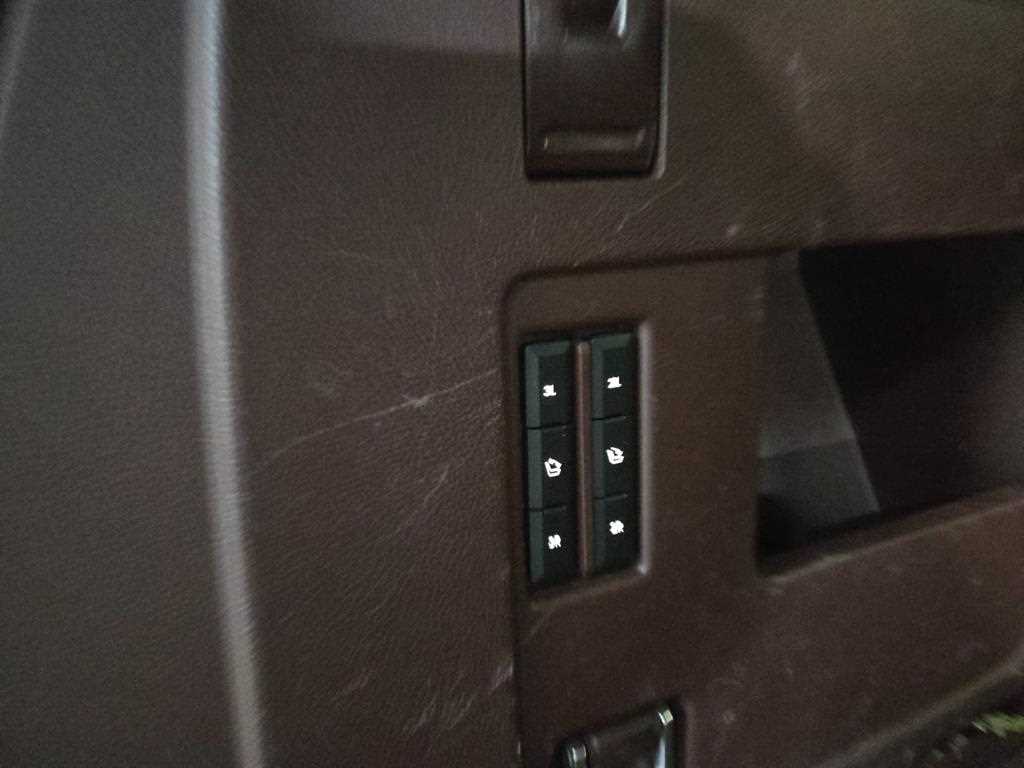 Lincoln Navigator 2019 Blanco - Importación desde Corea - HF Imports Iquique - Foto 20