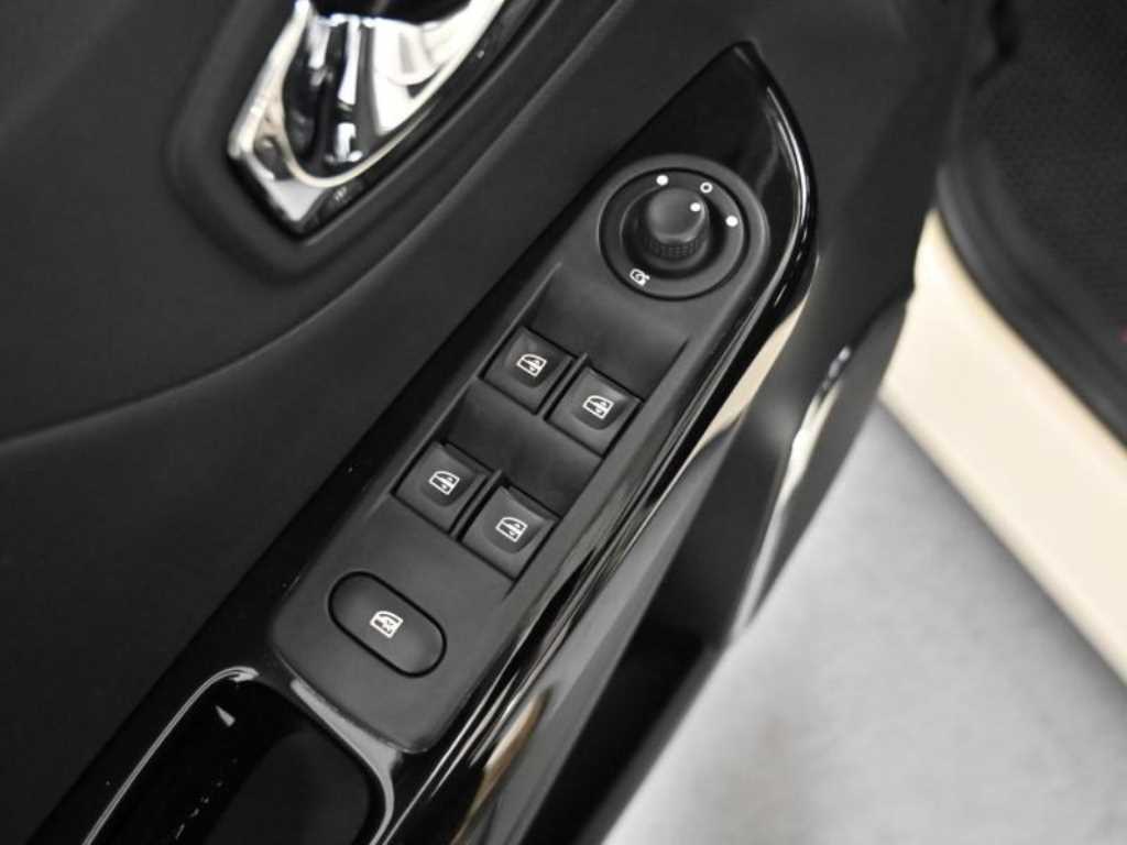 SAMSUNG QM3 2015 Blanco - Importación desde Corea - HF Imports Iquique - Foto 16