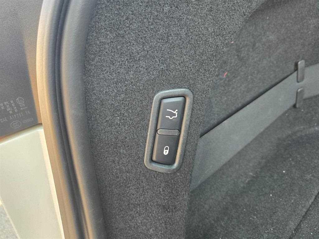 Maserati Levante 2017 Blanco - Importación desde Corea - HF Imports Iquique - Foto 16