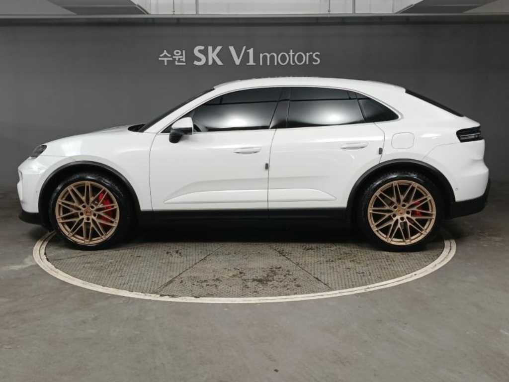 Porsche Macan - Vista 4