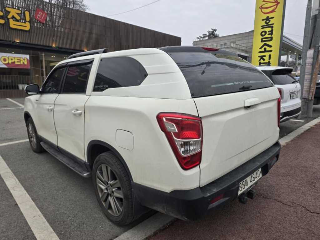 Ssangyong Rexton - Vista 2