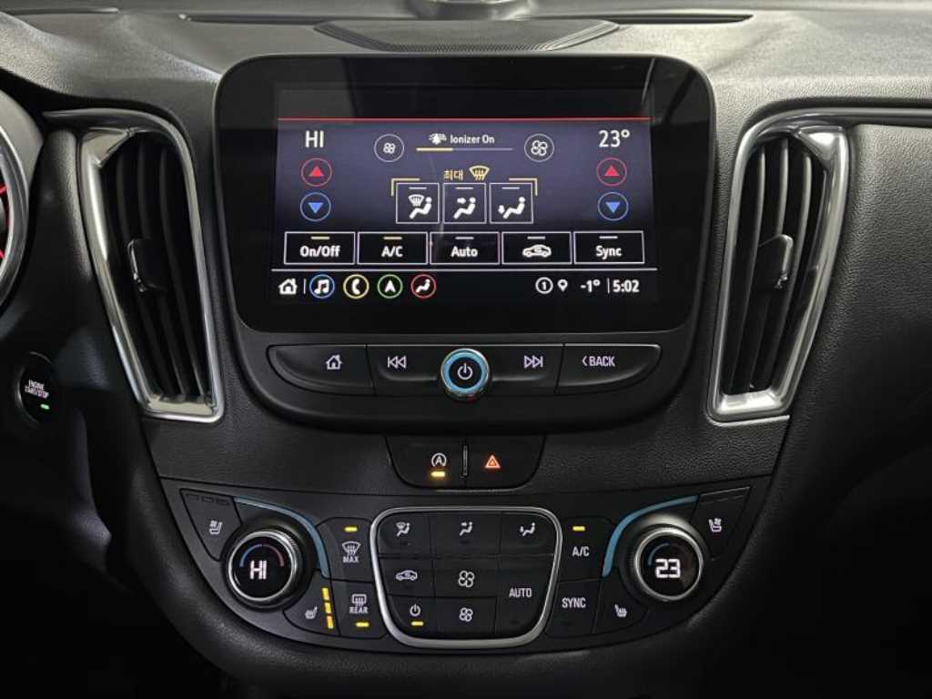 Chevrolet Malibu - Vista 10