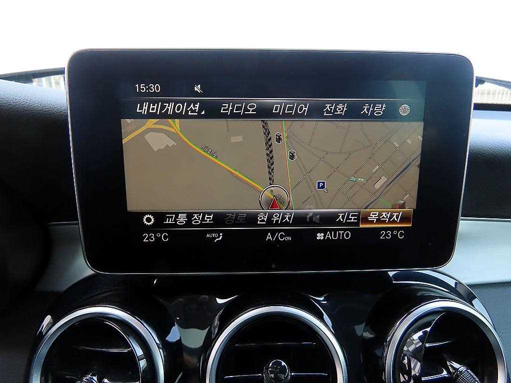 Mercedes Benz GLC Class 2017 Plateado - Importación desde Corea - HF Imports Iquique - Foto 13