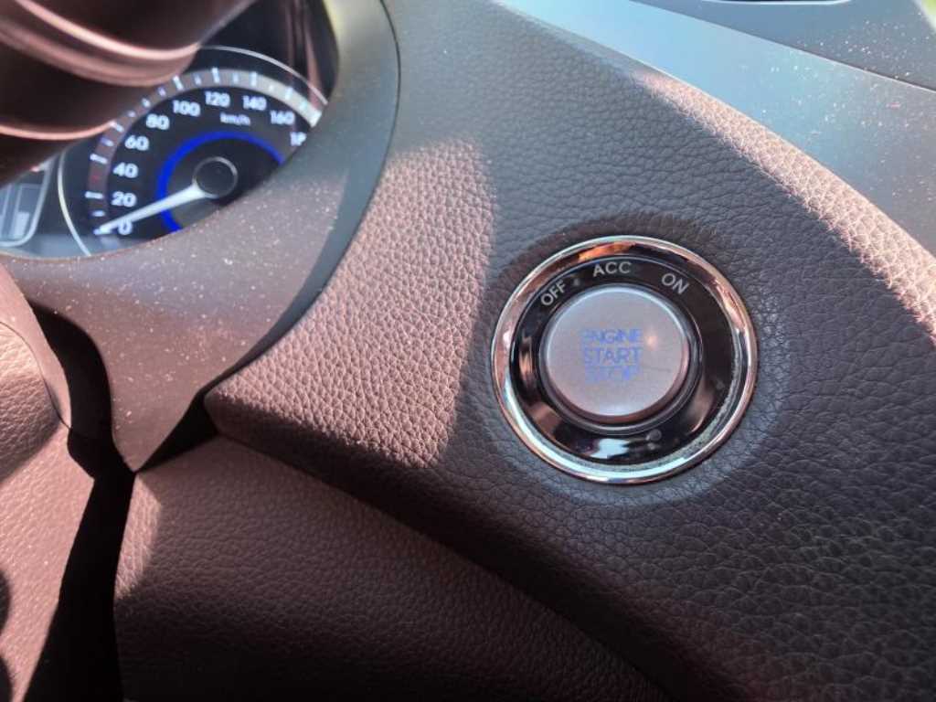 HYUNDAI Grandeur 2016 Negro - Importación desde Corea - HF Imports Iquique - Foto 13