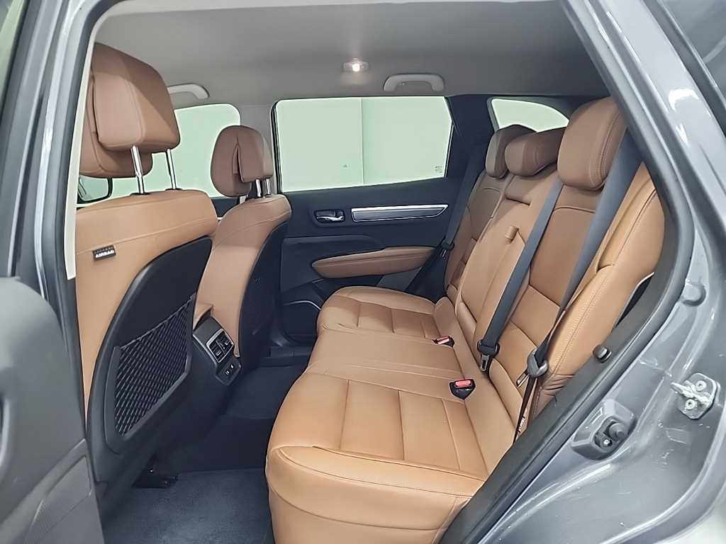 SAMSUNG QM6 - Vista 12