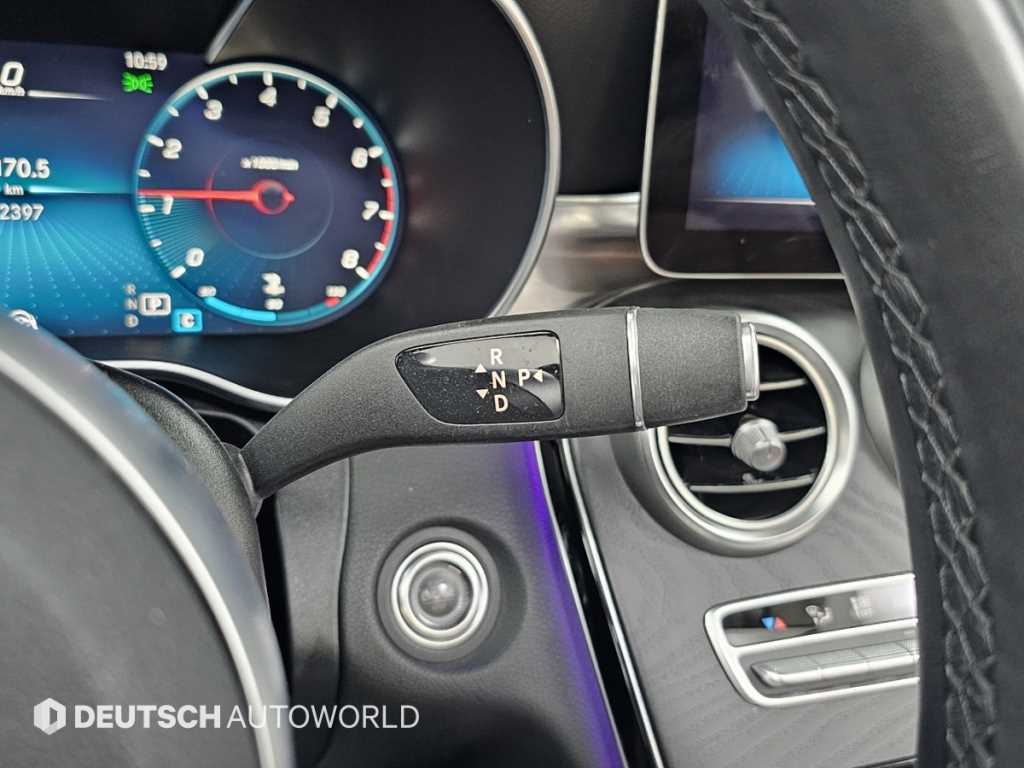 Mercedes Benz C Class - Vista 10