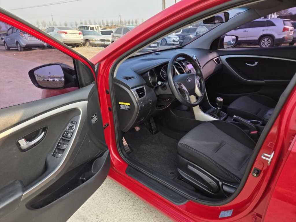 HYUNDAI i30 2012 - Importación desde Corea - HF Imports Iquique - Foto 17