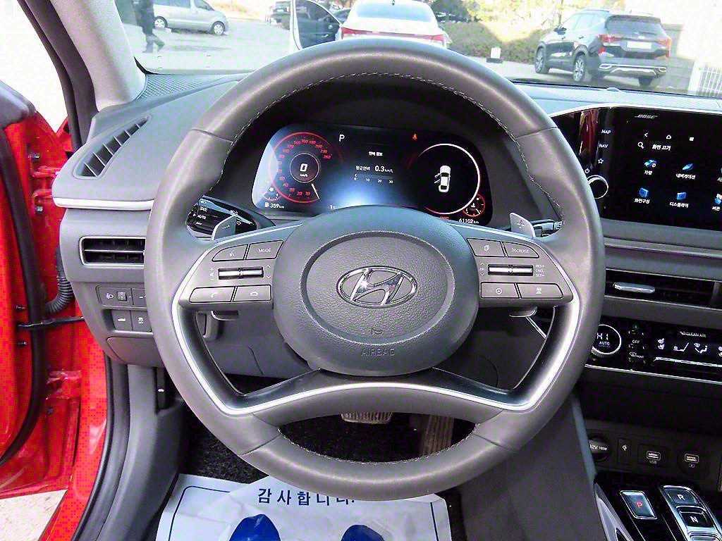 HYUNDAI Sonata - Vista 5