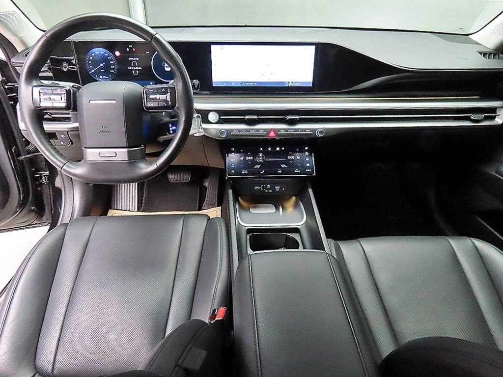 HYUNDAI Grandeur - Vista 7