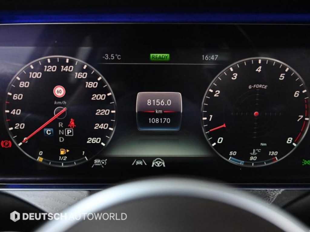 Mercedes Benz CLS Class - Vista 8