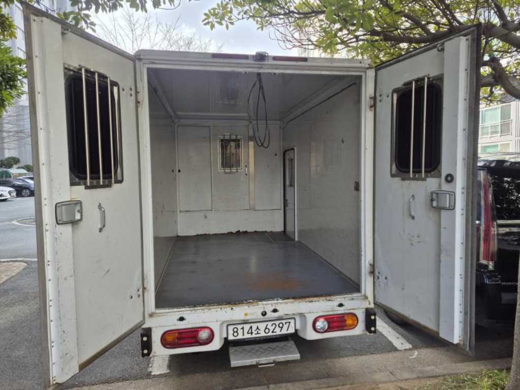 Small Truck Top_CityVan - Vista 2