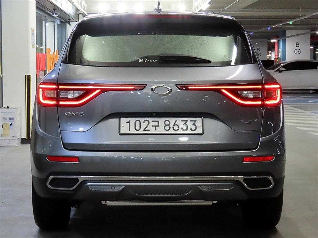 SAMSUNG QM6 - Vista 5