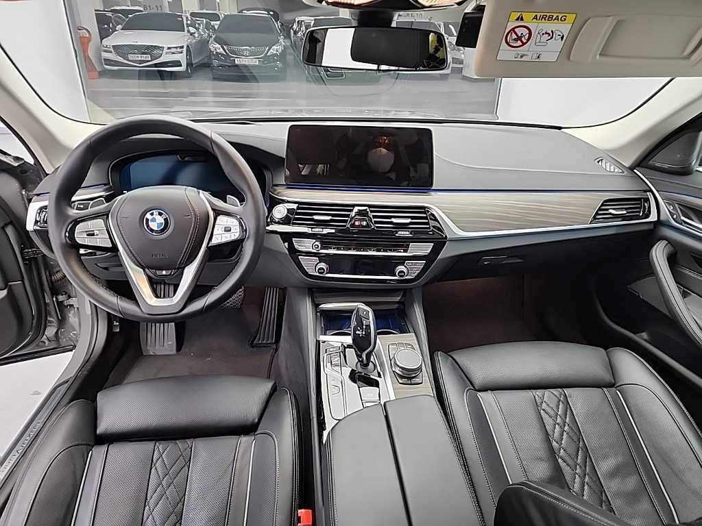 BMW 5 Series - Vista 7